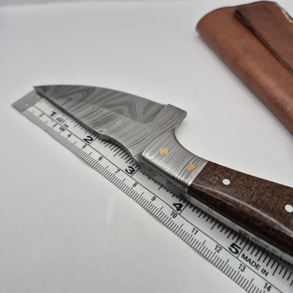 Handcrafted Damascus Steel Knife with Brown Handle - Picture 8 of 10